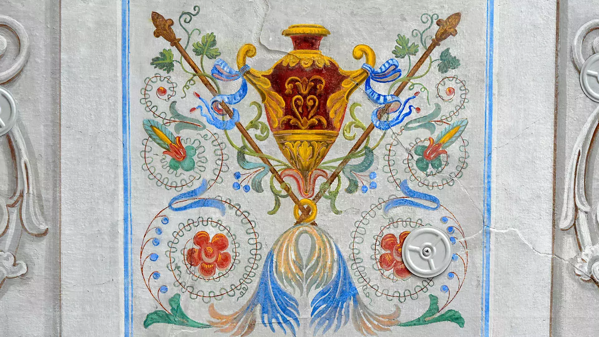 interni, decorazioni murali Palazzo Piomarta